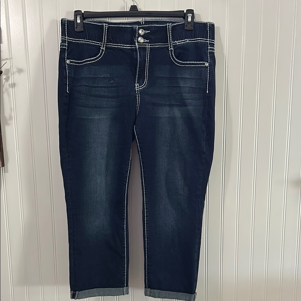 Apt. 9 Blue Ankle Cropped Capri with Contrast Stitching